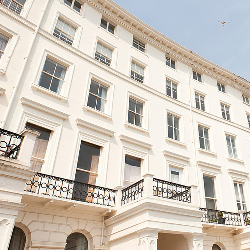 commercial exterior decorating company